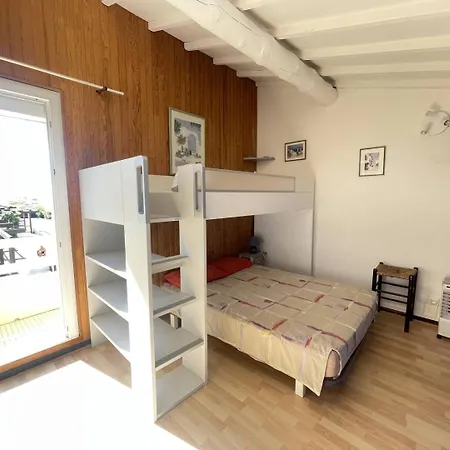 Apartament Agreable Avec Grande Terrasse